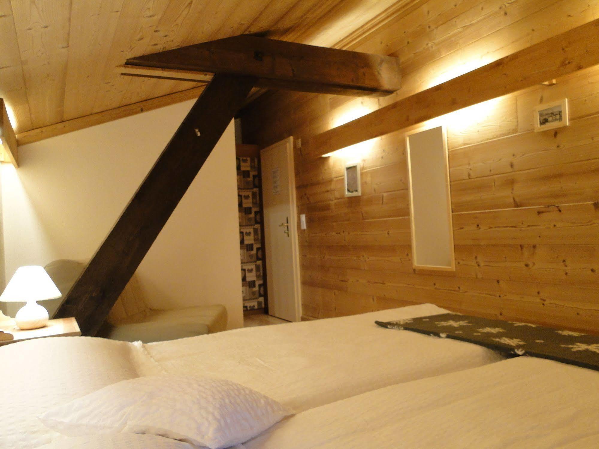 Hotel Restaurant Les Lilas Les Diablerets Εξωτερικό φωτογραφία